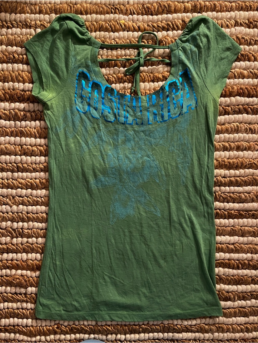 Vintage y2k Guess Green Scoop-Neck baby Tee with Blue Costa Rica Print